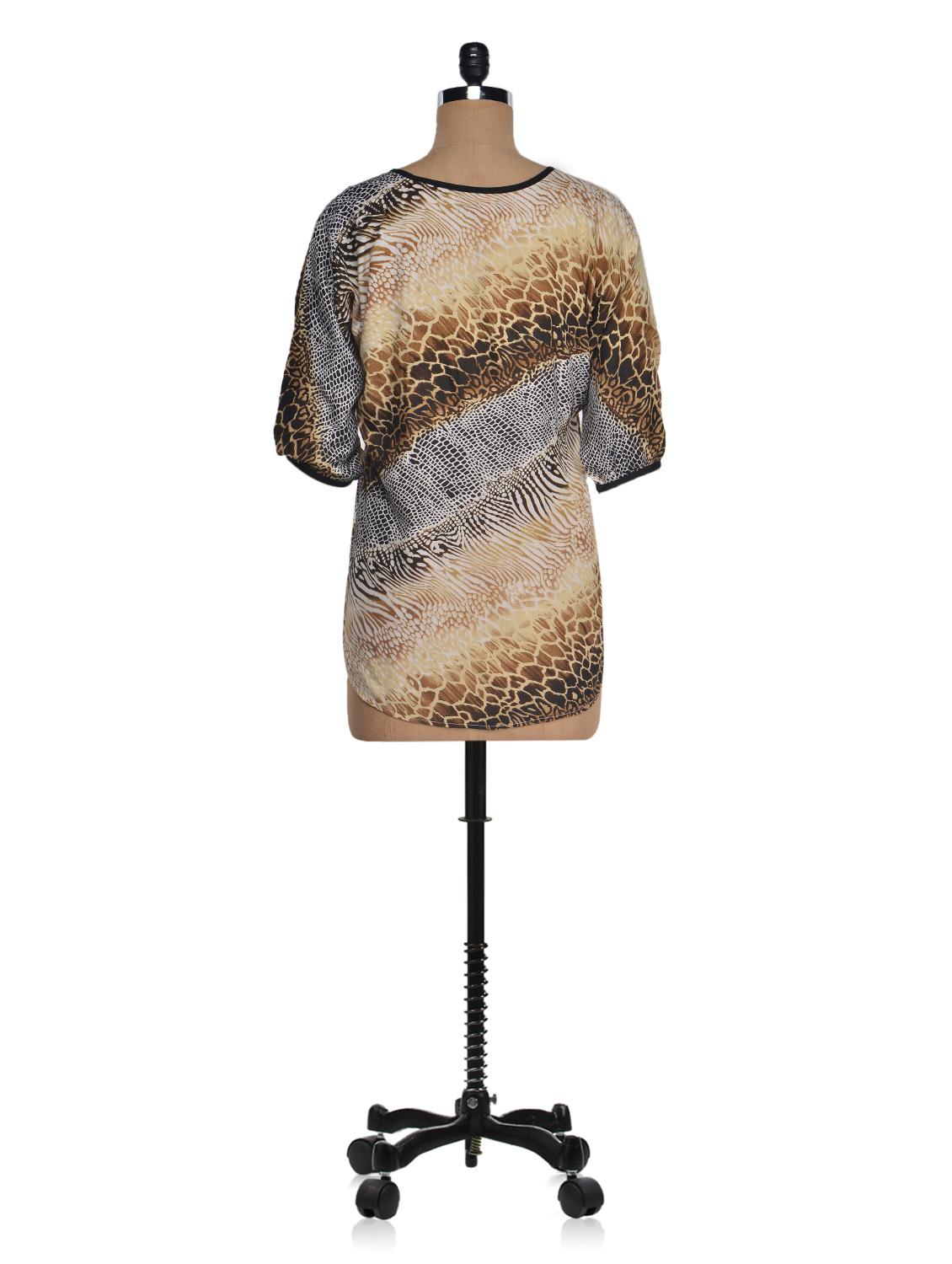 Animal Print Rayon Top - 1027885 - Zoom Image - 3