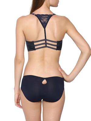underwire, front open seamless, and sexy back - 10770034 - Standard Image - 3