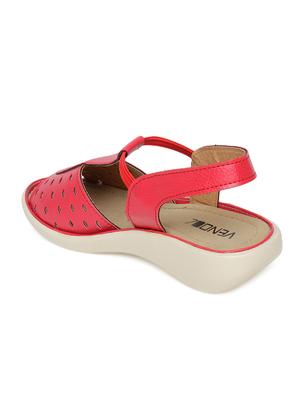 red faux leather sandals - 10858403 - Standard Image - 3