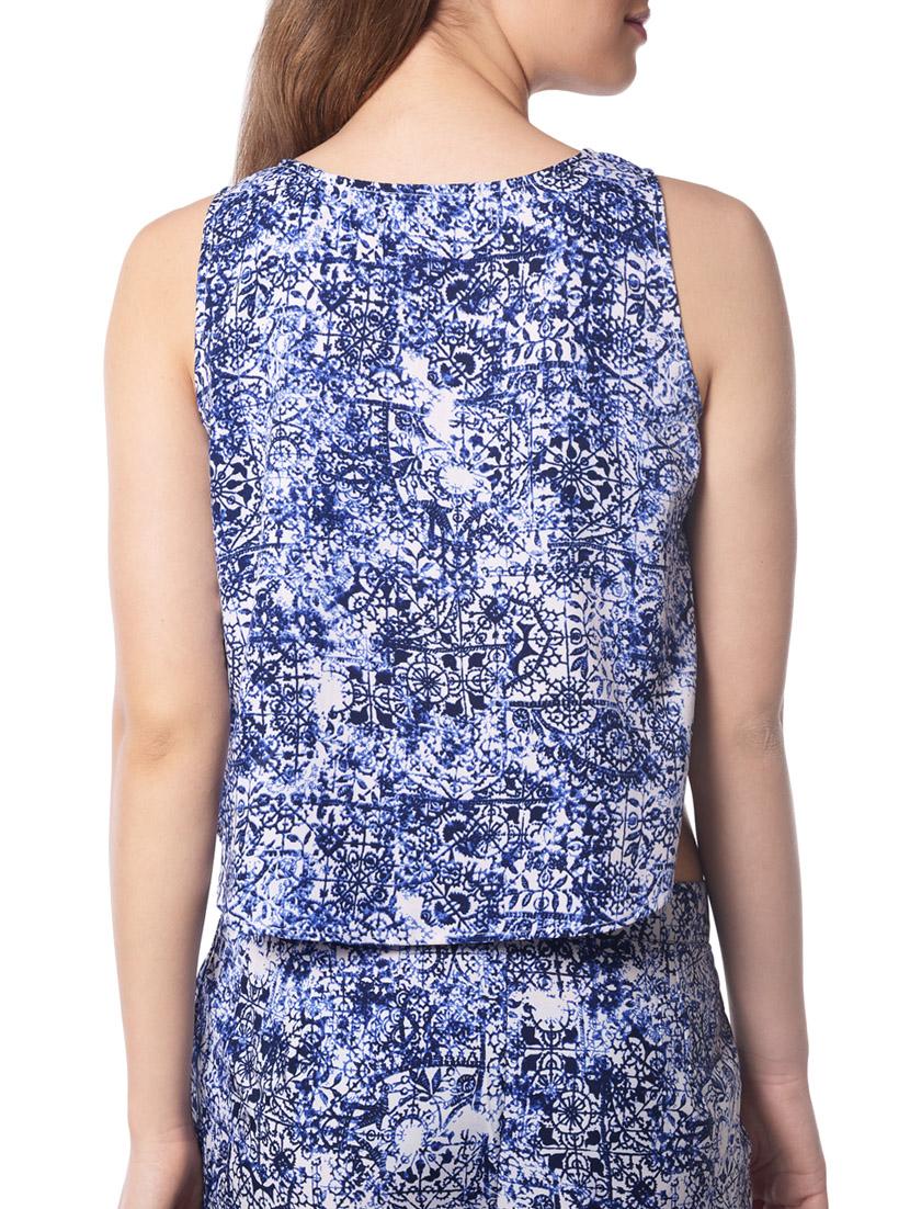 blue crepe crop top - 10891046 - Zoom Image - 3