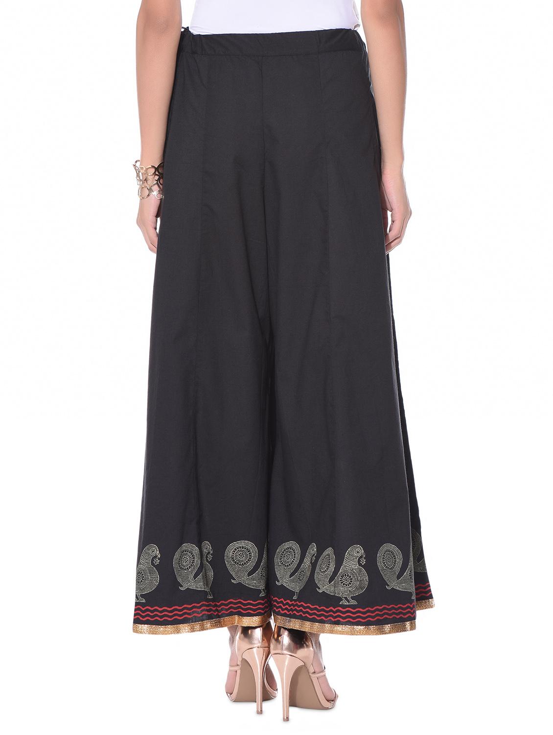 Black hand block print cotton divided skirt - 10967072 - Zoom Image - 3