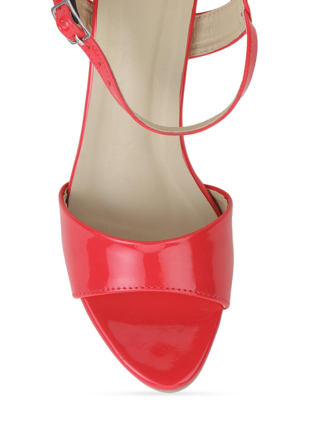 red faux leather sandals - 1166380 - Zoom Image - 3