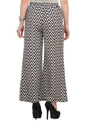 black viscose zig zag printed palazzo - 12204699 - Standard Image - 3
