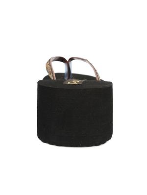 black toe separator wedge - 12205588 - Standard Image - 3