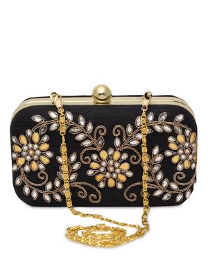 black embellished polyester box clutch - 1286760 - Standard Image - 6