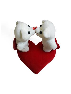 stybuzz couple teddy bears on heart cushion valentines day gift heart - 12881050 - Standard Image - 3