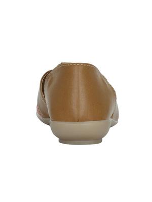 broqn closed back sandal - 12941879 - Standard Image - 3