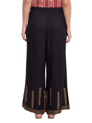 black printed rayon palazzo - 12991673 - Standard Image - 3