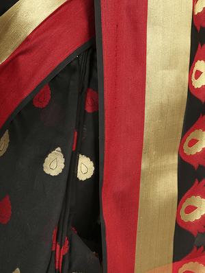 Zari motifs woven saree with blouse - 13056355 - Standard Image - 3