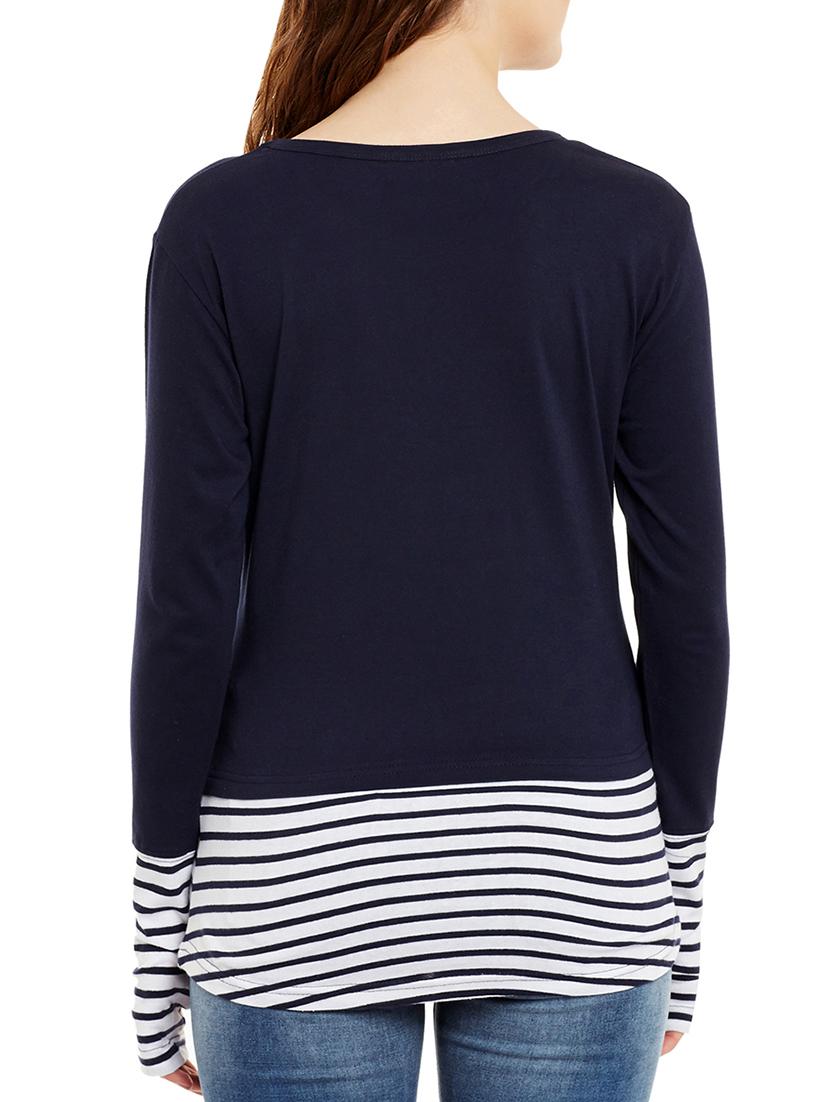 stripe detail thumb hole sleeved tee - 13071139 - Zoom Image - 3