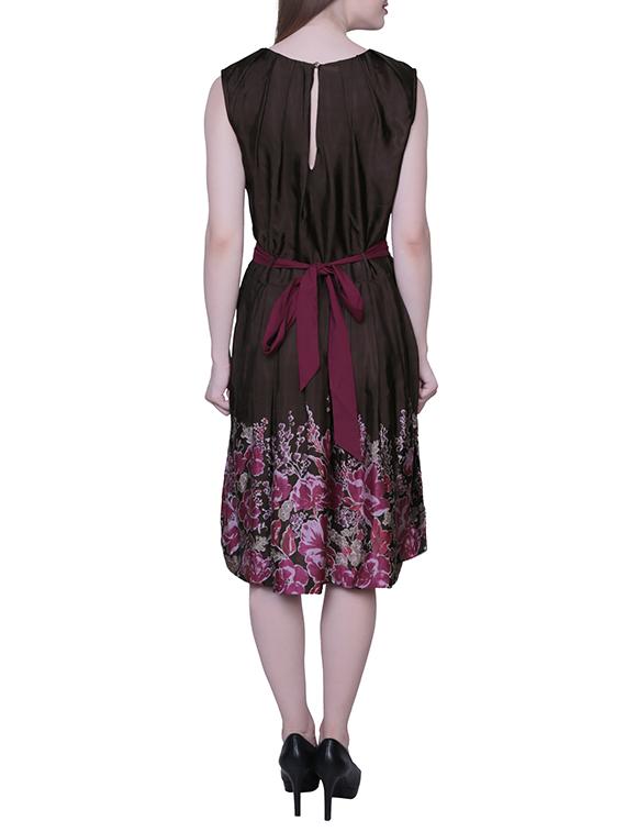 brown crepe dress - 13117652 - Zoom Image - 3