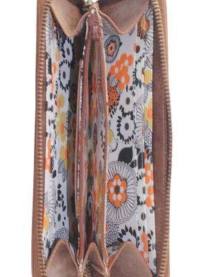 brown leather wallet - 13182707 - Standard Image - 3