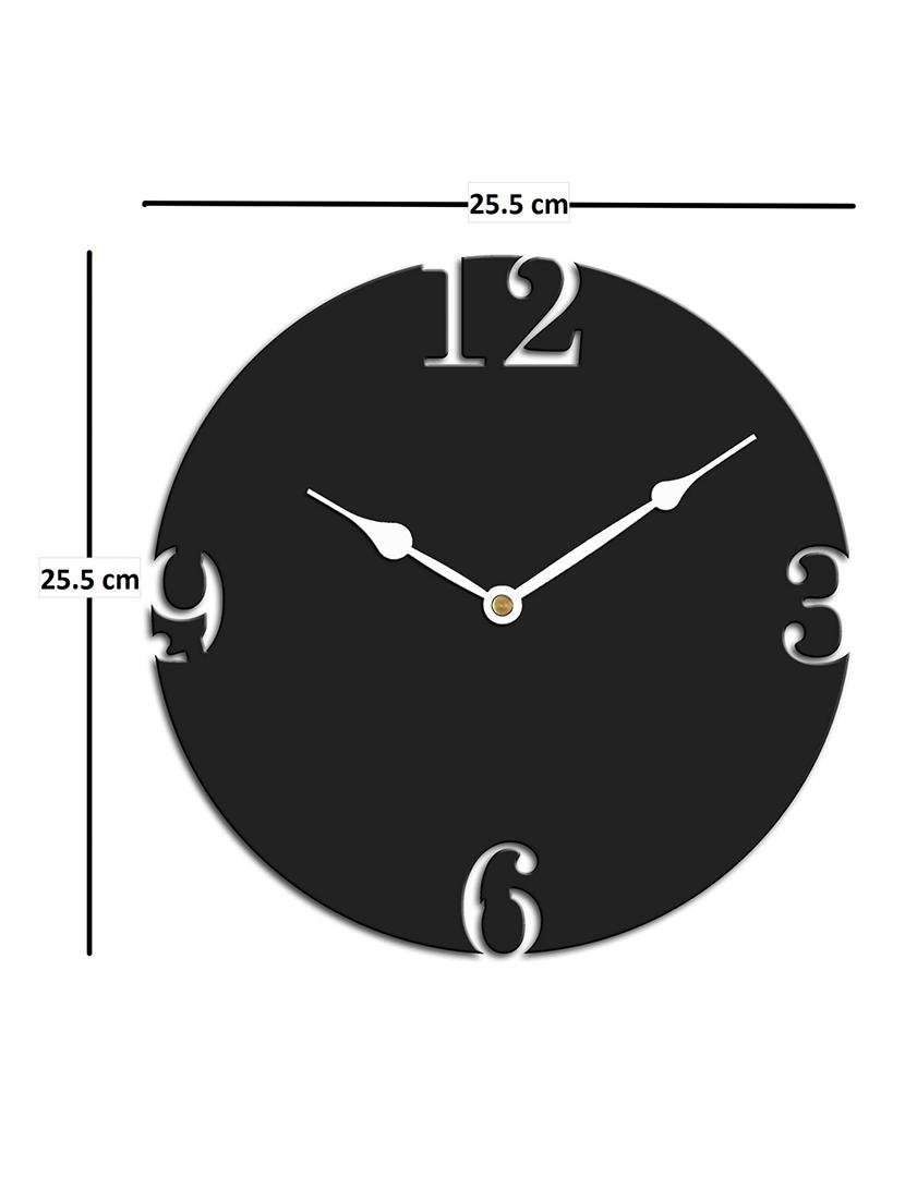black wooden analog wall clock - 13339177 - Zoom Image - 3