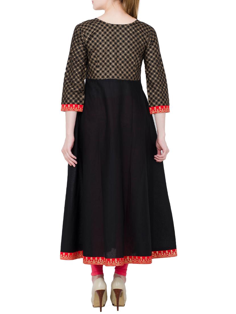 black cotton block printed flared kurta - 13371910 - Zoom Image - 3