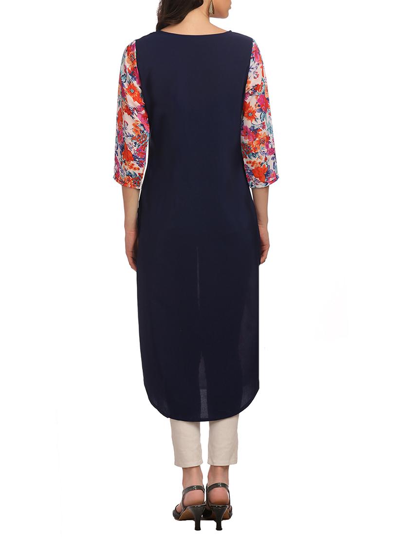 pink crepe floral printed long kurta - 13425769 - Zoom Image - 3