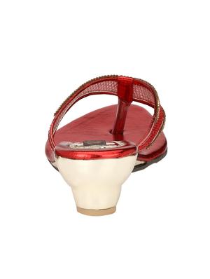 300 red wedges - 13524729 - Standard Image - 3