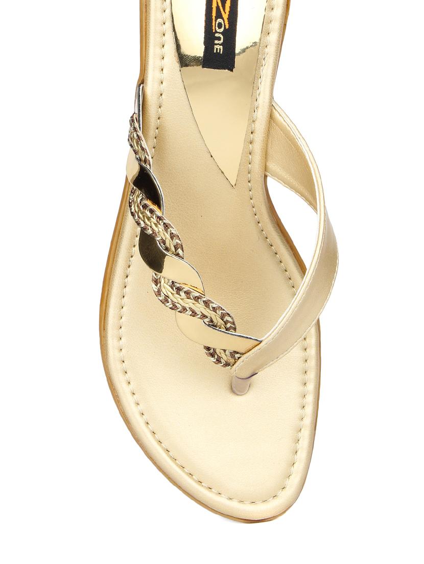 gold leatherette toe separator sandals - 13660810 - Zoom Image - 3