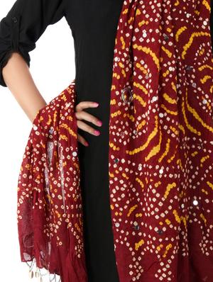 red cotton bandhani dupatta - 13671894 - Standard Image - 3