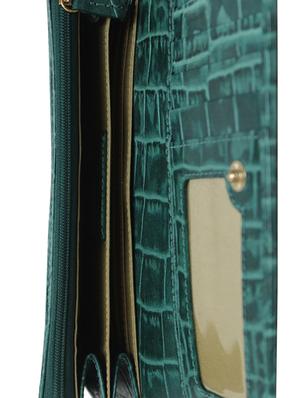 green leather regular clutch - 13672089 - Standard Image - 3