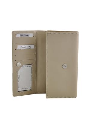 beige leatherette regular clutch - 13682074 - Standard Image - 3