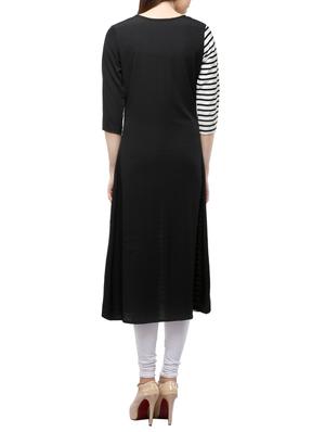 white & black crepe printed straight kurta - 13842037 - Standard Image - 3