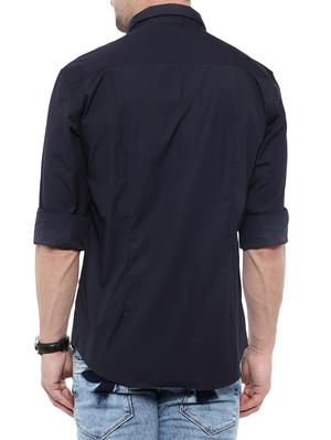 navy blue cotton blend color block casual shirt - 13918510 - Standard Image - 3