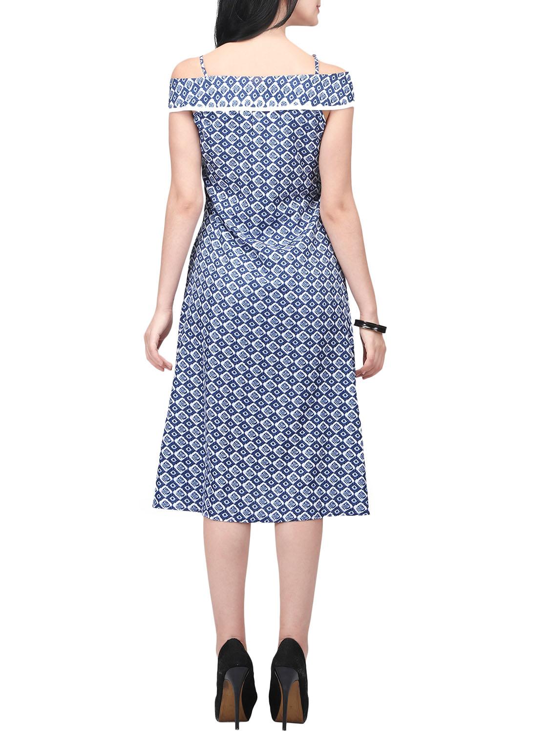cold shoulder button up dress - 14005626 - Zoom Image - 3