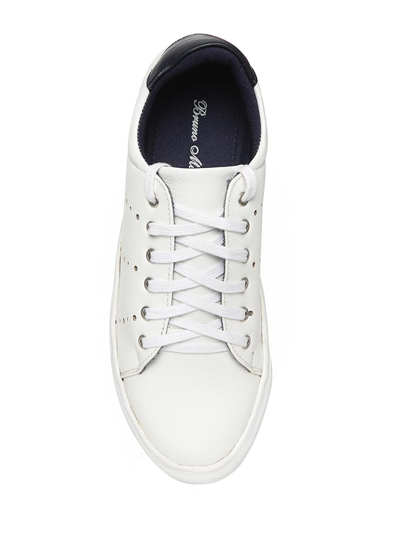 white leatherette lace up sneaker - 14092098 - Zoom Image - 3