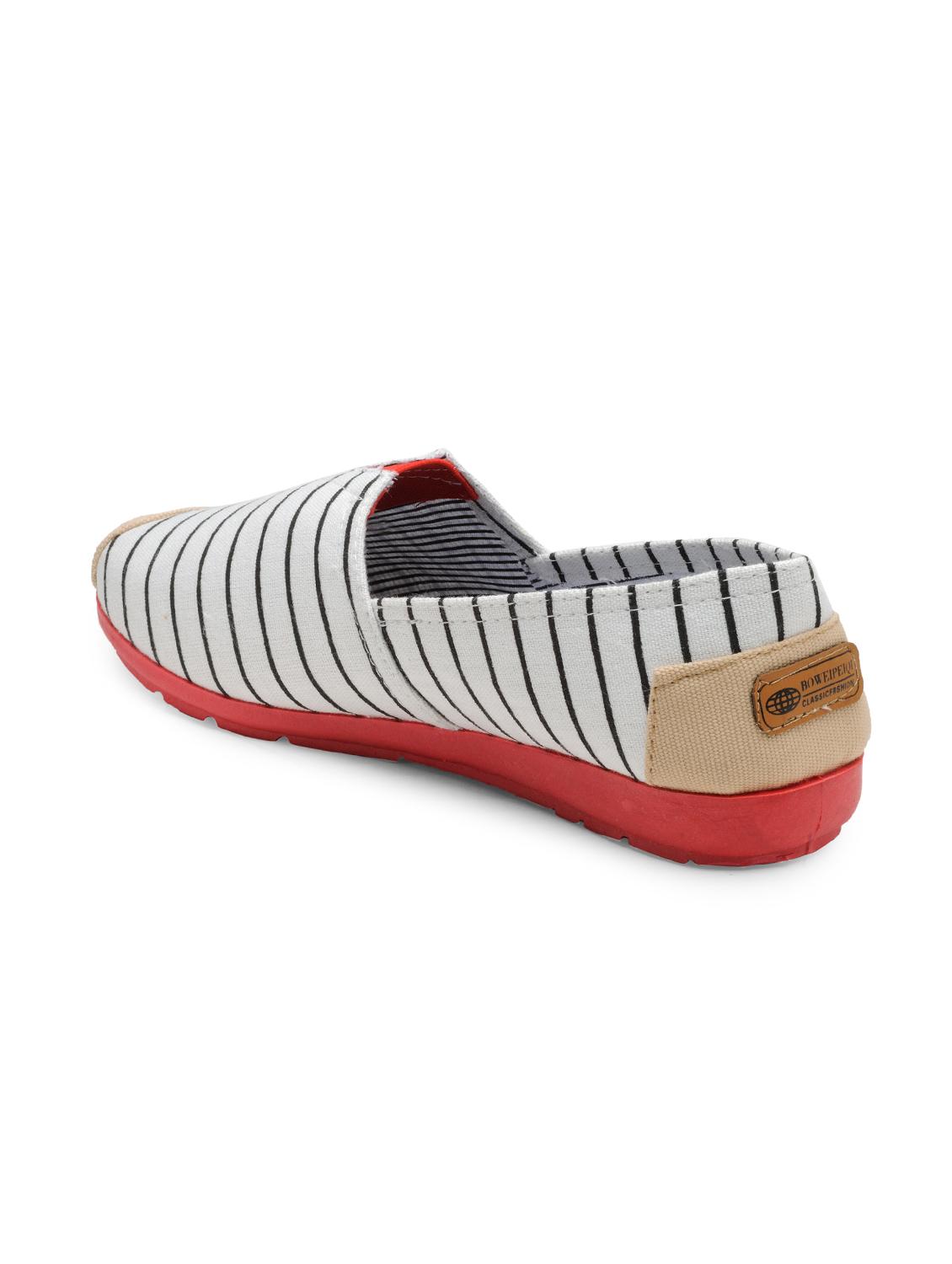 white canvas slip on casual shoes - 14152562 - Zoom Image - 3