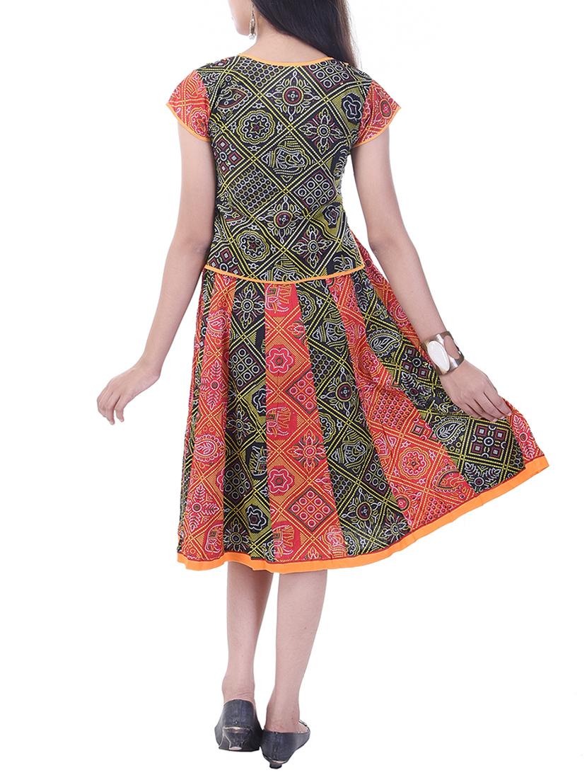 red and black cotton skirt set - 14429044 - Zoom Image - 3