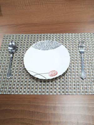 brown pvc dining mats set of 6 - 14432707 - Standard Image - 3