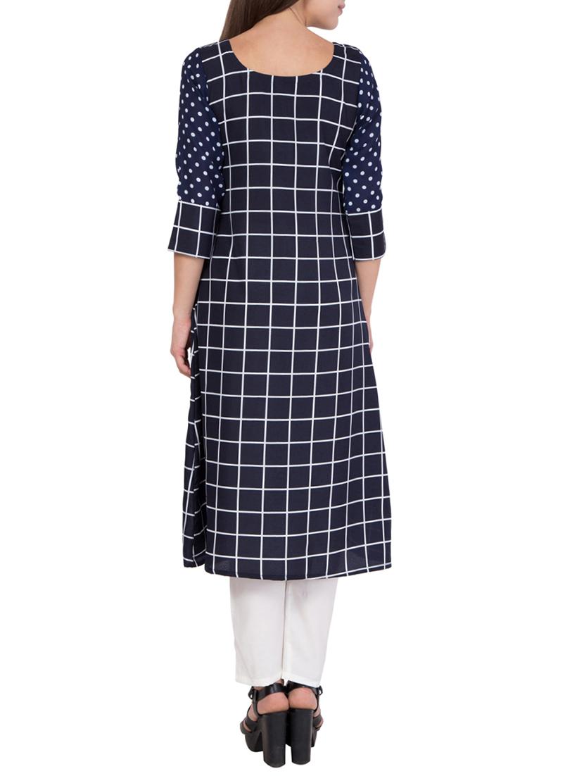 blue crepe kurta pant set - 14437687 - Zoom Image - 3