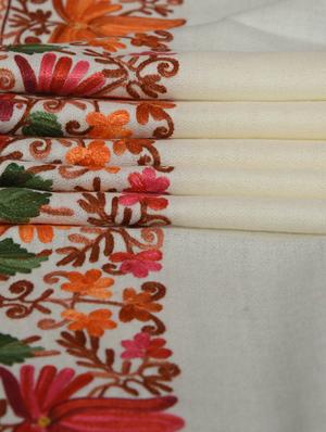 white woolen shawl - 14521599 - Standard Image - 3
