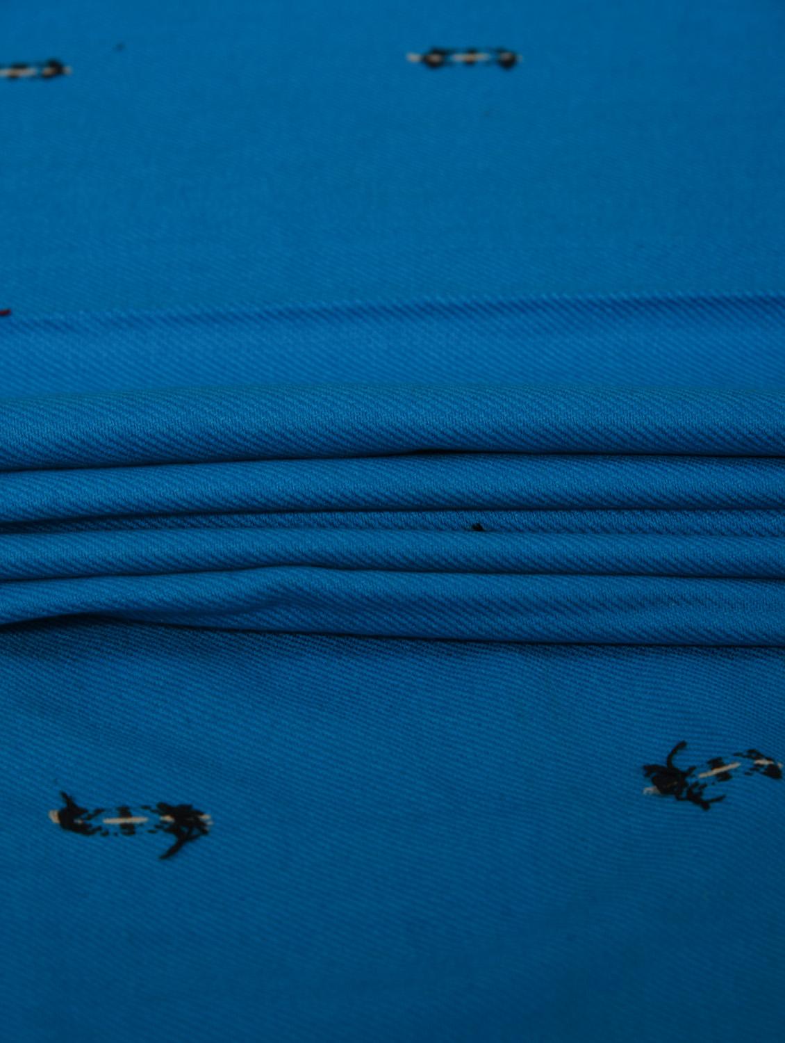 blue thread work shawl - 14521644 - Zoom Image - 3