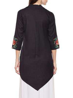 black viscose asymmetric kurti - 14734210 - Standard Image - 3