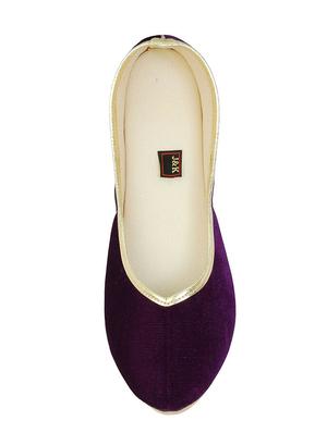 purple slip on jutis - 14799611 - Standard Image - 3