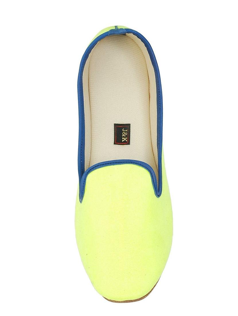 yellow slip on jutis - 14799615 - Zoom Image - 3