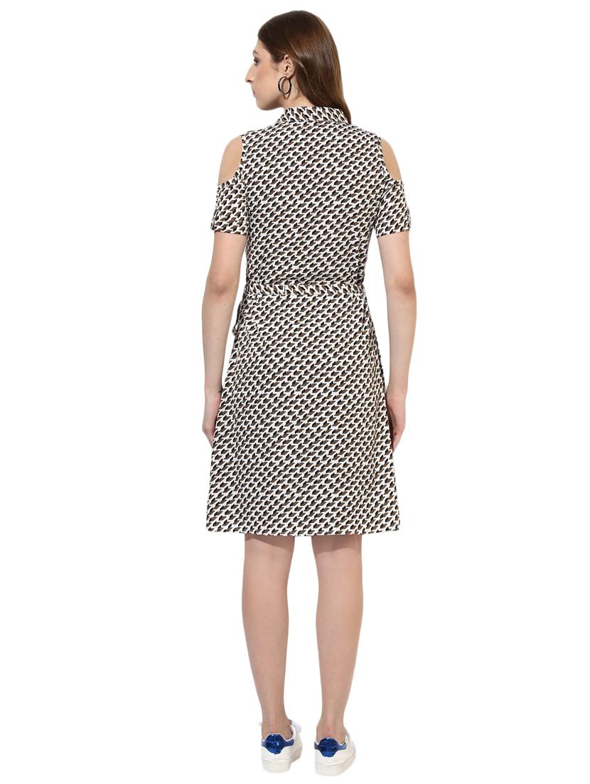 cold shoulder printed belted dress - 14886972 - Zoom Image - 3