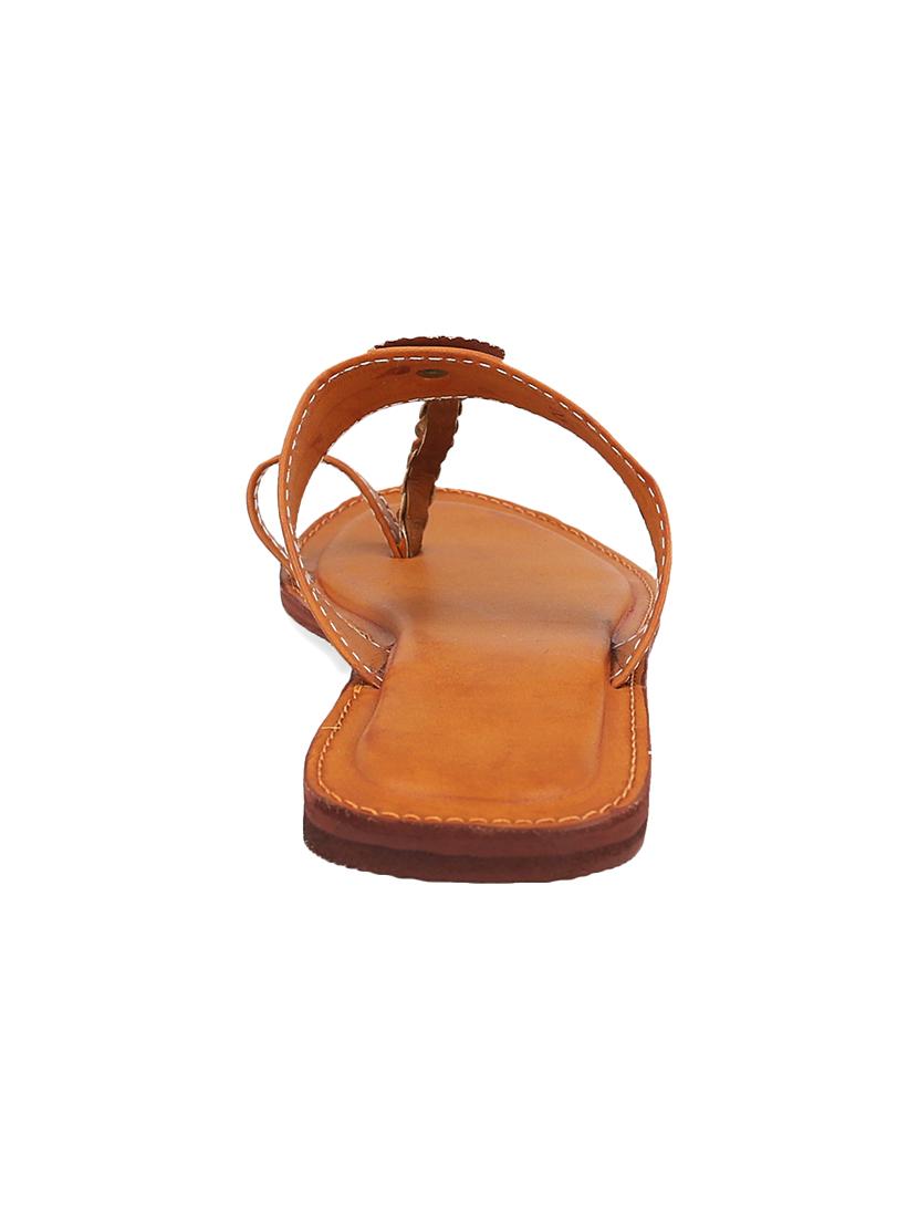 brown one toe kolhapuri - 14894169 - Zoom Image - 3