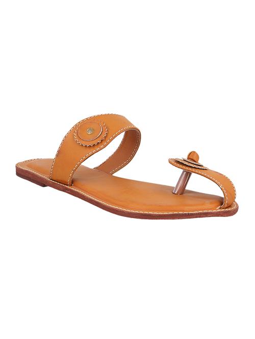 brown toe separator kolhapuri - 14894172 - Standard Image - 1