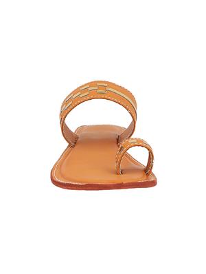 brown toe separator kolhapuri - 14894175 - Standard Image - 3