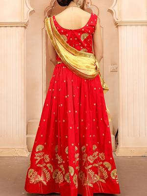 red silk flared lehenga - 14935300 - Standard Image - 3