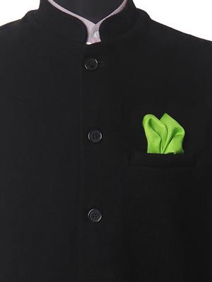 green silk pocketsquare - 14960178 - Standard Image - 3