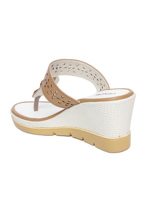 beige toe separator wedge - 15001366 - Standard Image - 3