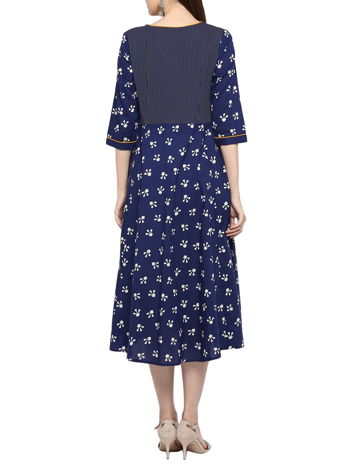blue cotton a-line kurta - 15015954 - Zoom Image - 3