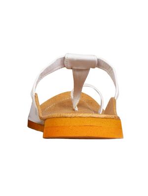 white one toe kolhapuri - 15016413 - Standard Image - 3