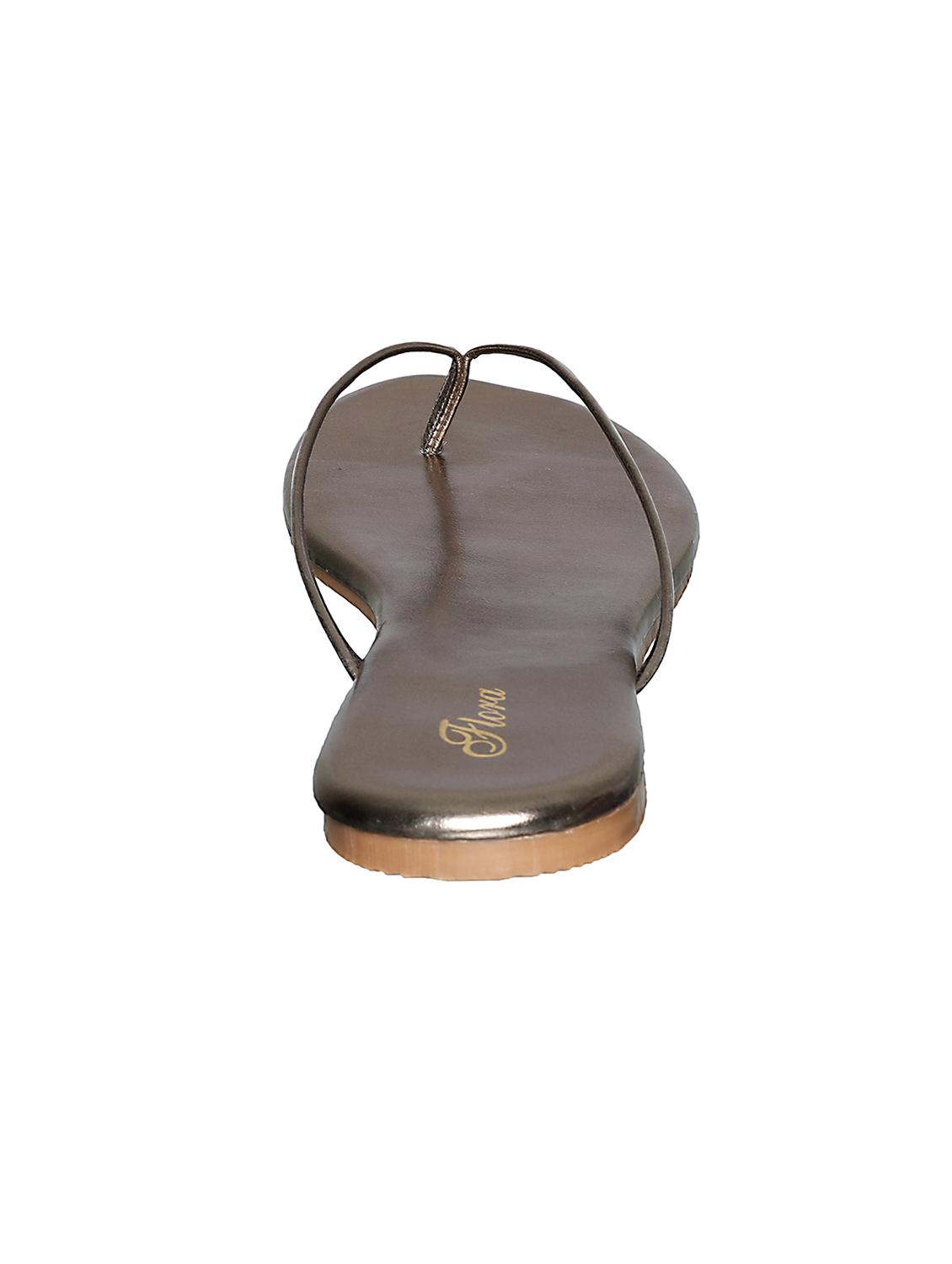 grey toe separator sandal - 15020529 - Zoom Image - 3