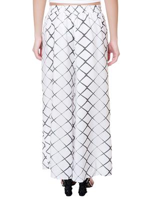 white printed crepe palazzo - 15091611 - Standard Image - 3