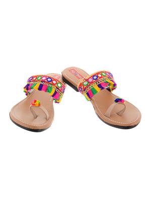 multi colored one toe kolhapuri - 15105640 - Standard Image - 3