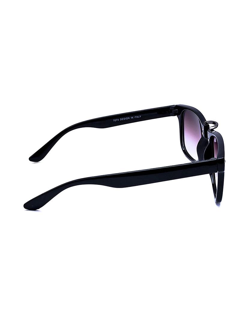 Stacle Distinctive Midcut Wayfarer Unisex Sunglasses (Black Frame) (ST7074col1) - 15107755 - Zoom Image - 3